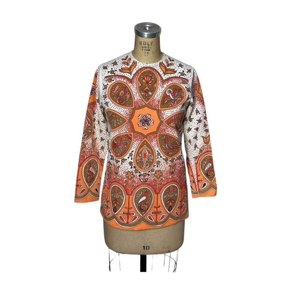 1960s psychedelic nylon knit top with back zipper Size M